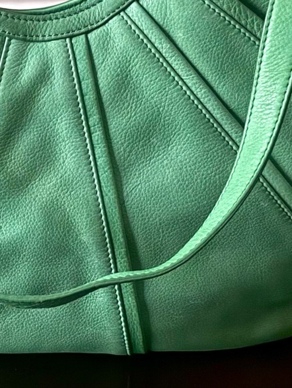 B. Makowsky Florence Shopper Green Shoulder Bag with Gold Hardware - Picture 7 of 7